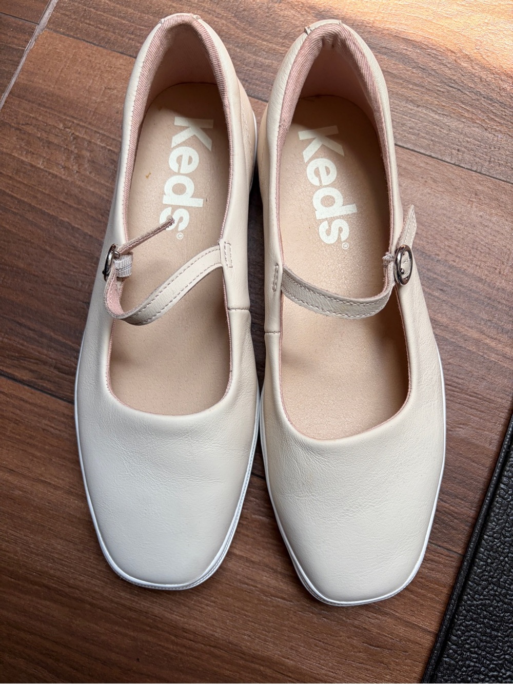 Keds Cream/Tan Mary Jane Flats with Buckle Strap